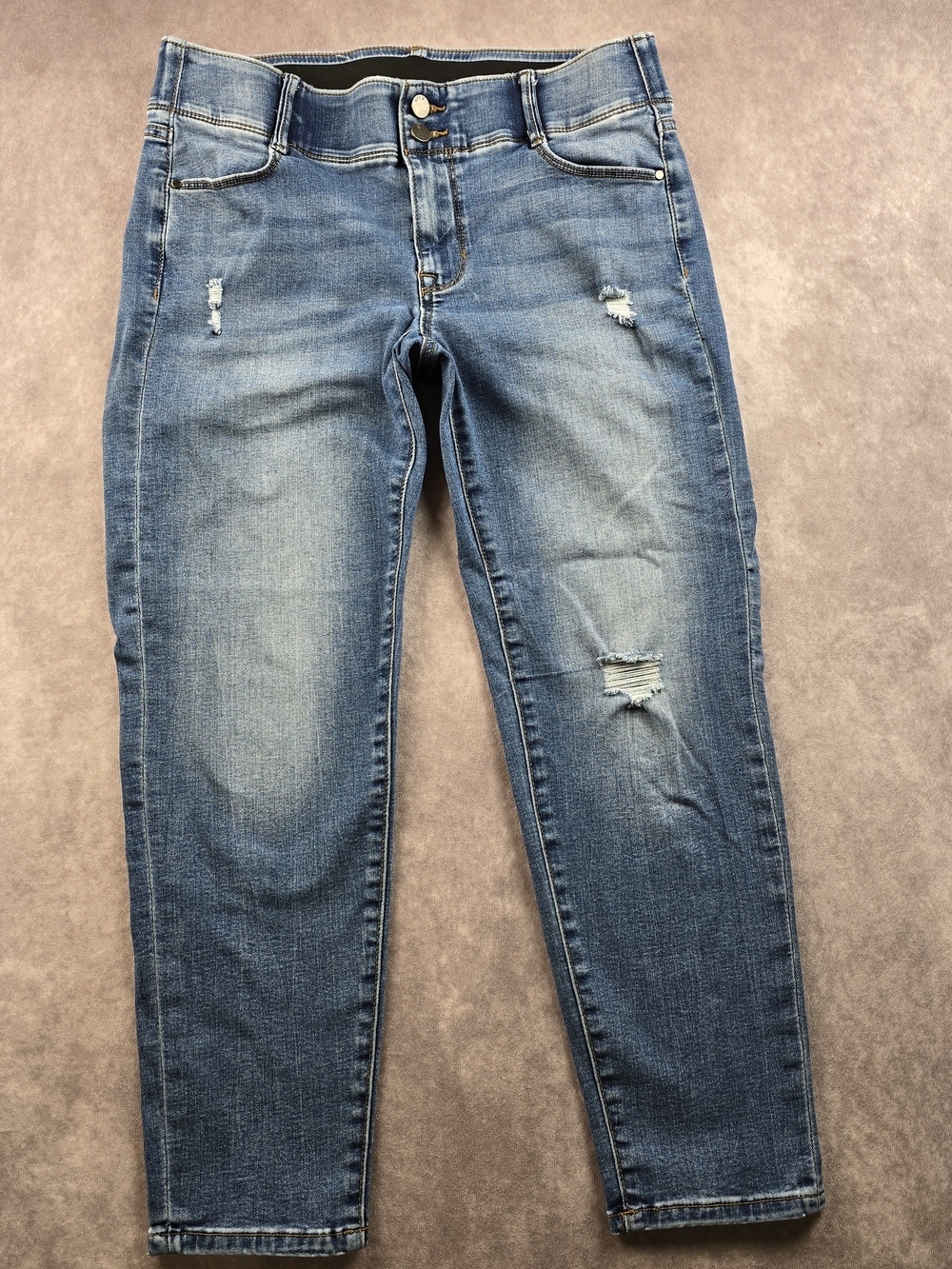 Apt. 9 Dark Wash Cropped Stretch Distressed Jeans Size 10